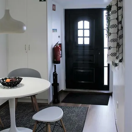 Casa Das Trinas Apartment *